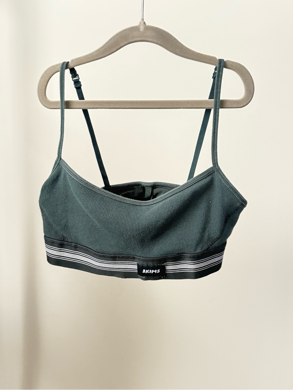 SKIMS Ribbed Cotton Bra Size Small Great Condition